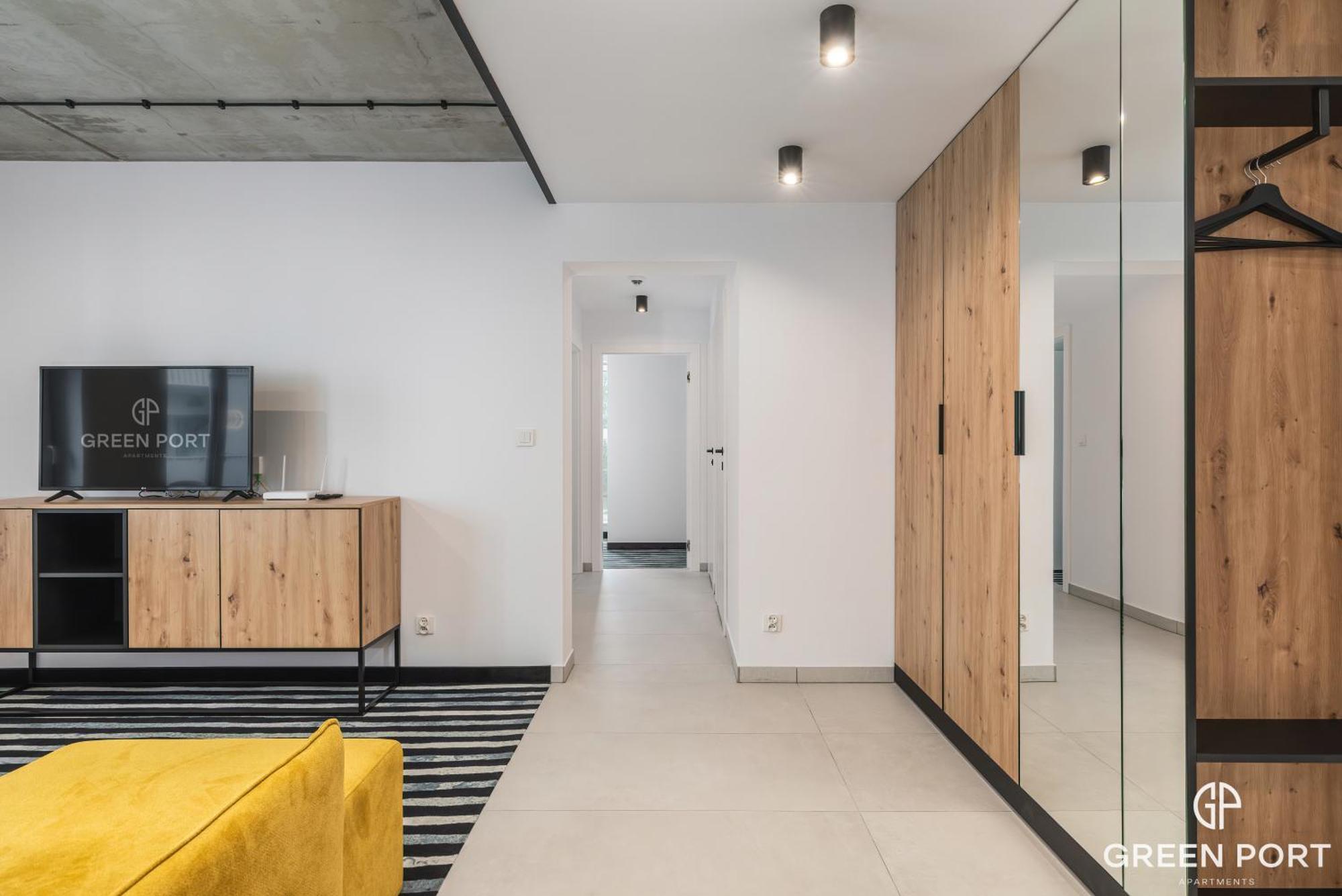 Apartment Port By Jantar